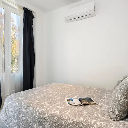 Alohamundi Adriano Apartamento Sevilha Exterior foto