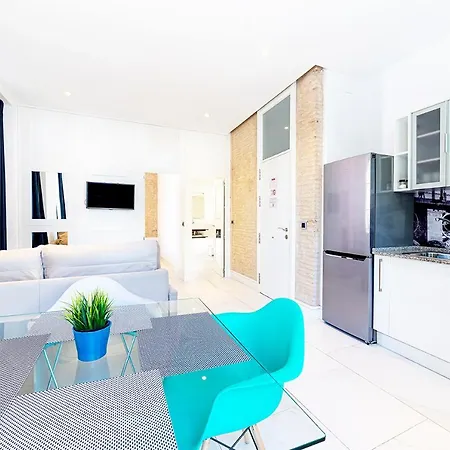 Alohamundi Adriano Apartamento Sevilha Exterior foto